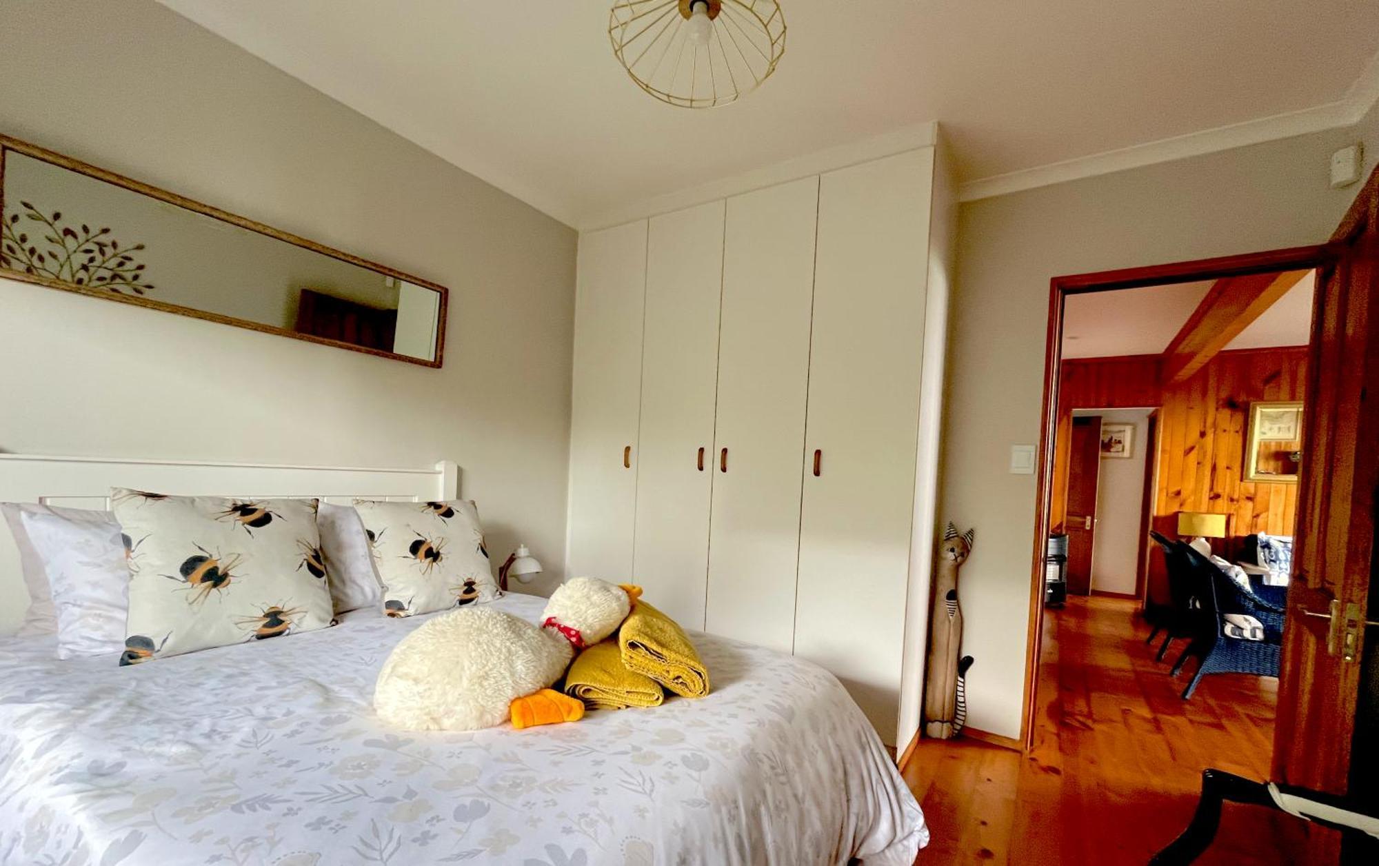Peaceful Guest Suite With Balcony Views And Garden Setting Брентон-он-Си Экстерьер фото