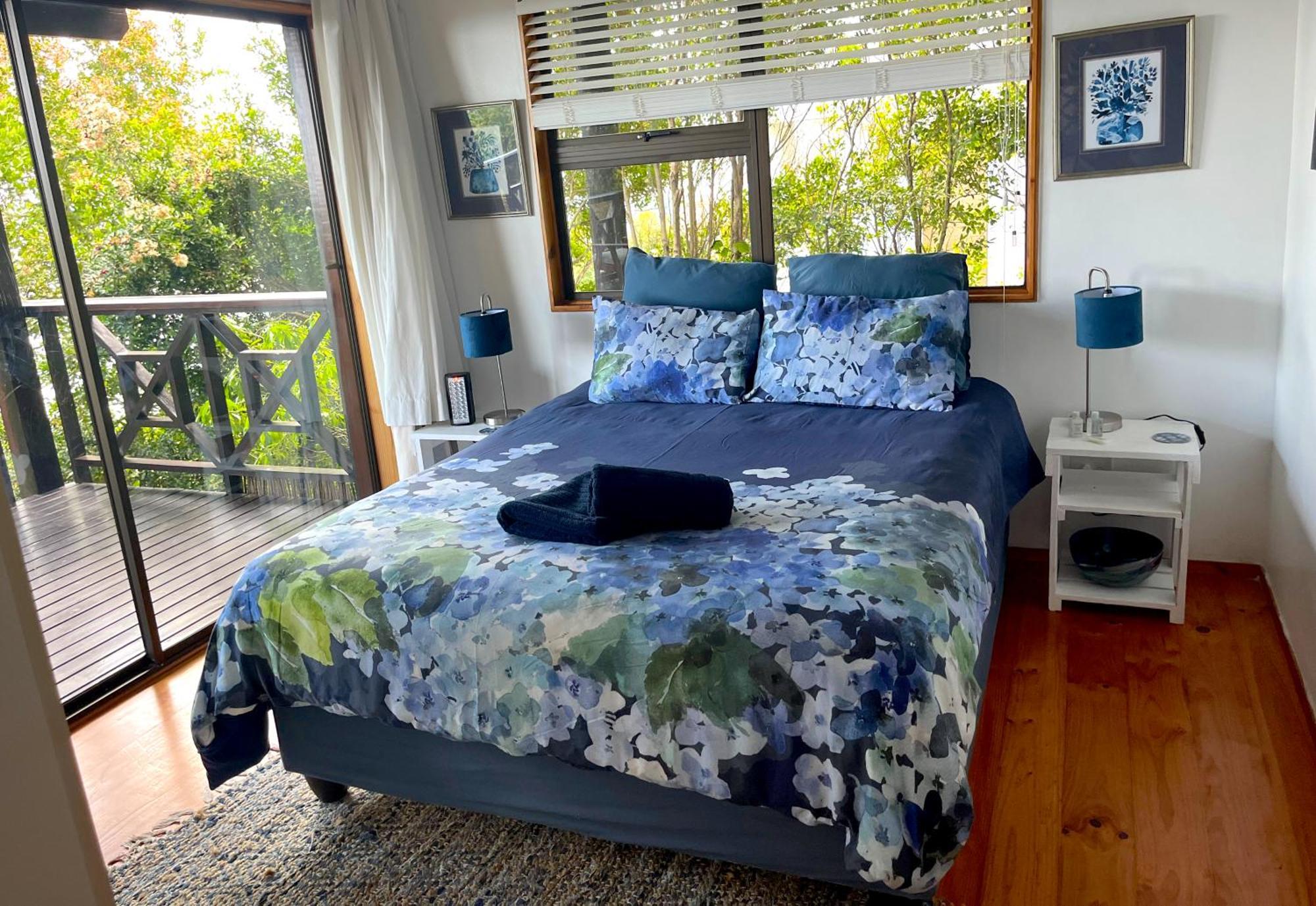 Peaceful Guest Suite With Balcony Views And Garden Setting Брентон-он-Си Экстерьер фото